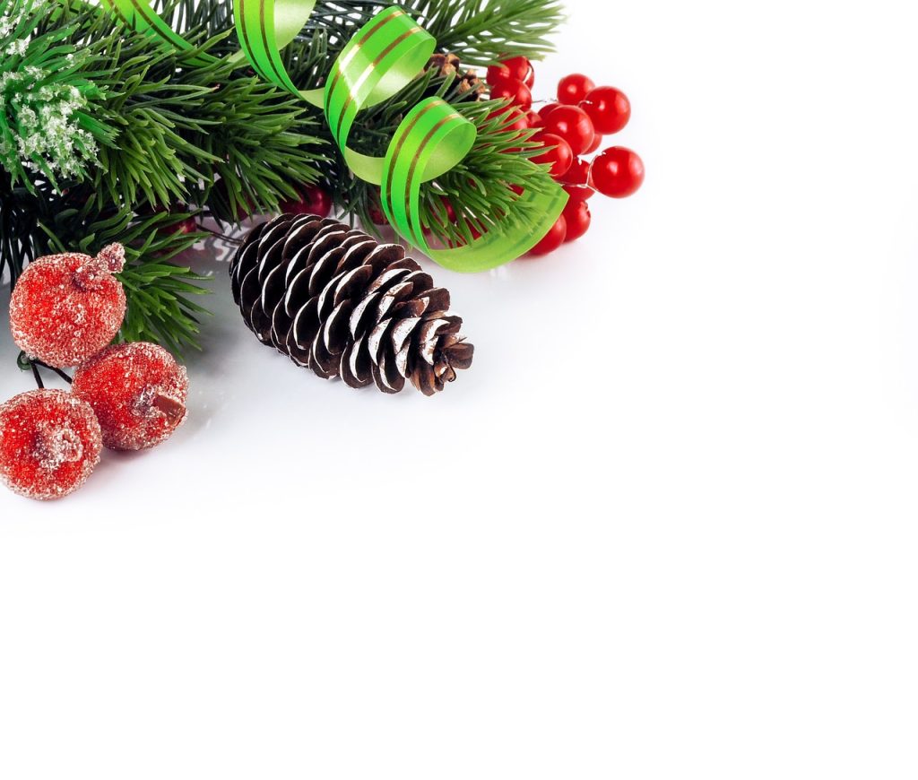 découvrez notre sélection festive de décorations de noël pour embellir votre maison pendant les fêtes. apportez une touche magique à votre intérieur avec des ornements scintillants, des guirlandes lumineuses et des accessoires accueillants qui créeront une ambiance chaleureuse et joyeuse en cette saison de célébration. transformez votre espace en un véritable pays des merveilles hivernal!
