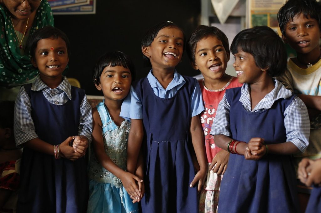 découvrez un univers éducatif stimulant avec notre école, dédiée à l'apprentissage et au développement des compétences. rejoignez-nous pour un parcours scolaire enrichissant, entre excellence académique et épanouissement personnel.