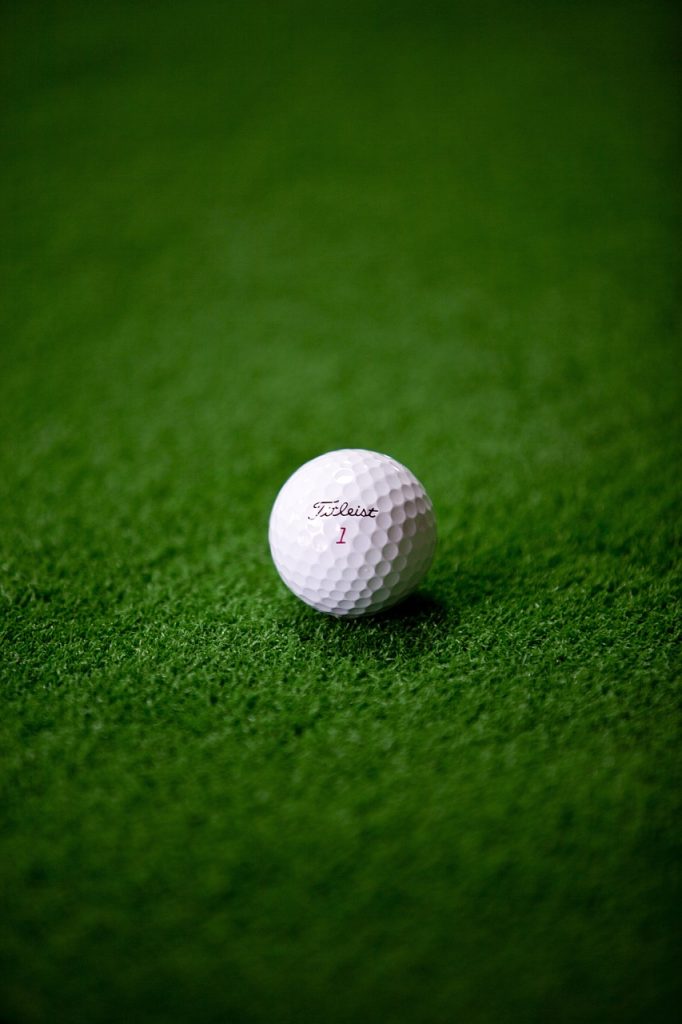 découvrez les meilleures offres du black friday sur le golf ! profitez de réductions incroyables sur une vaste sélection de clubs, vêtements et accessoires de golf. ne manquez pas cette occasion unique d'améliorer votre équipement tout en faisant des économies. boutique en ligne ouverte dès maintenant !