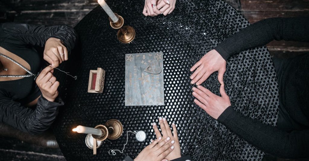 découvrez l'art fascinant de la divination avec les pendules. apprenez comment utiliser ces outils anciens pour obtenir des réponses et éclairer votre chemin spirituel. explorez les différentes méthodes et techniques pour tirer profit de cette pratique mystique.