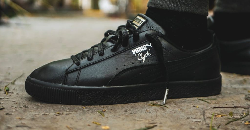 découvrez notre sélection de chaussures confortables alliant style et bien-être. que ce soit pour le quotidien ou vos activités, retrouvez des modèles adaptés à vos besoins pour des pas légers et agréables.